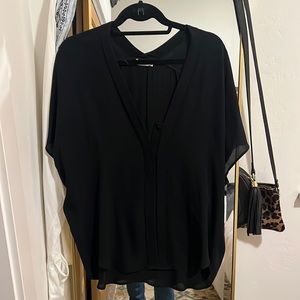 Vince short sleeve silk button up shirt